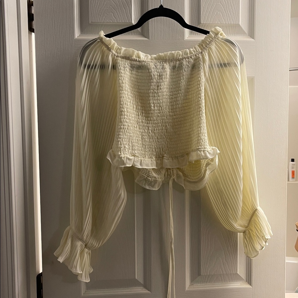 Ivory Blouse - Picture 2 of 3